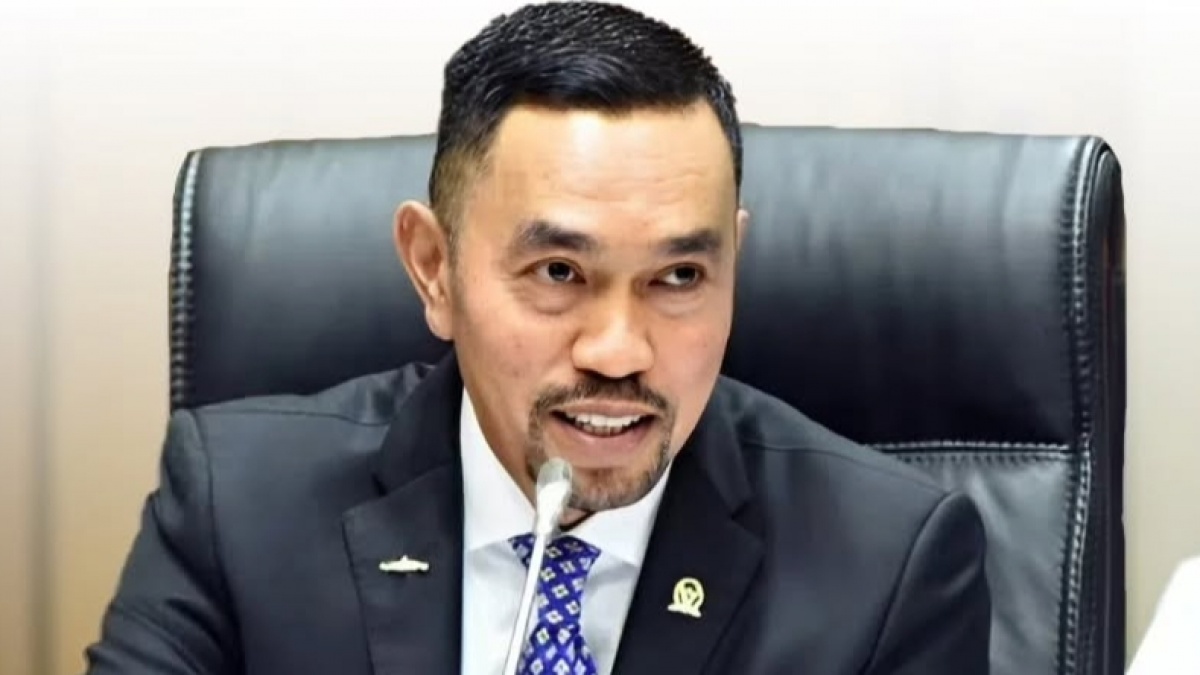 Profil dan Pendidikan Ahmad Sahroni, Resmi Raih Gelar Doktor