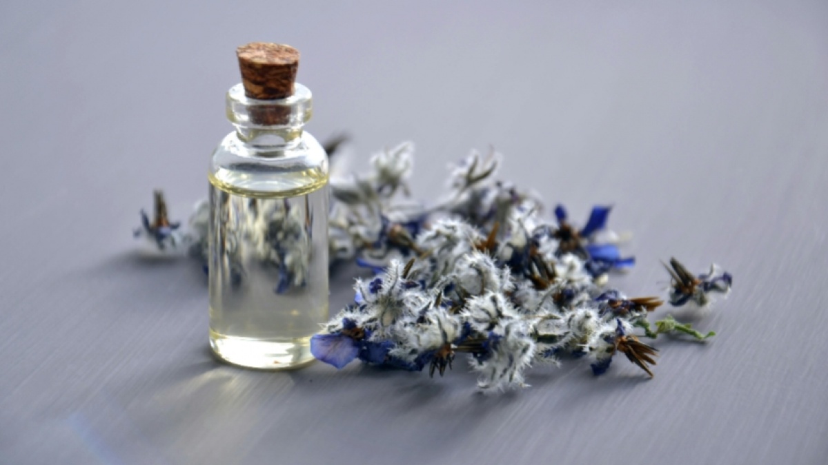 5 Langkah Mudah Menciptakan Parfum Unik untuk Diri Sendiri