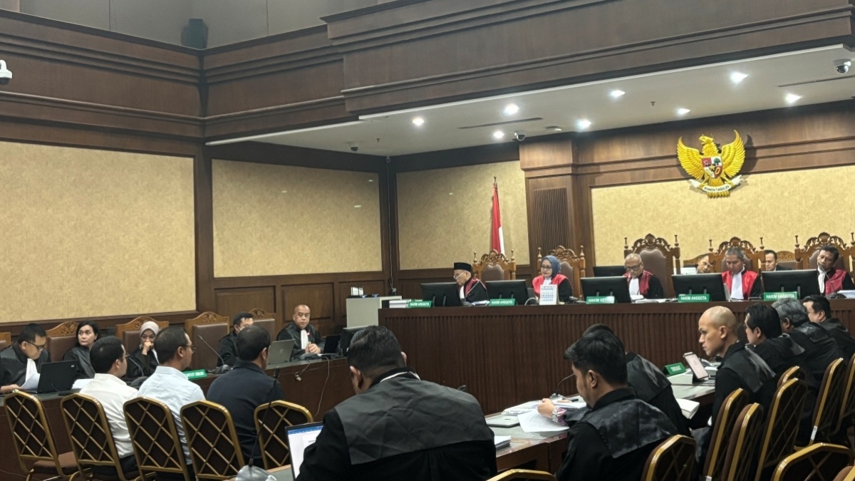 Sidang Korupsi Tata Kelola Minyak Mentah Pertamina Hadirkan Dua Eks Direktur sebagai Saksi