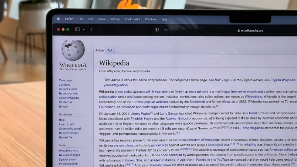 Komdigi Akan Blokir Wikipedia Sepekan Lagi Jika Ultimatum Tidak Diacuhkan