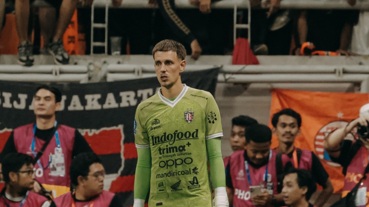 Eks Kiper PEC Zwolle Beberkan Perbedaan Liga Belanda dan Indonesia