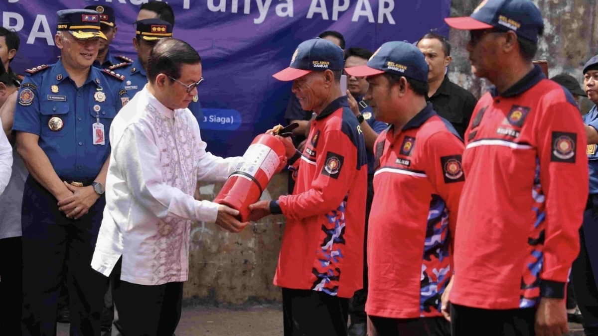 Pramono Sediakan APAR, Kebakaran di Jakarta Bakal Lebih Sigap Ditangani