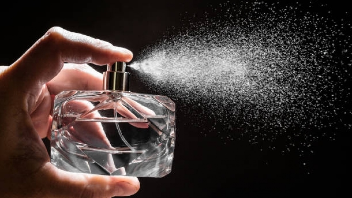7 Parfum Lokal Selevel Parfum Branded, Aroma Mewah Harga Lebih Murah