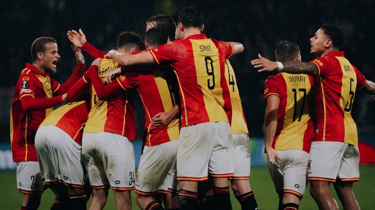 Kesalahan Fatal Bikin Rating Dean James Anjlok saat Timnya Hajar Aston Villa