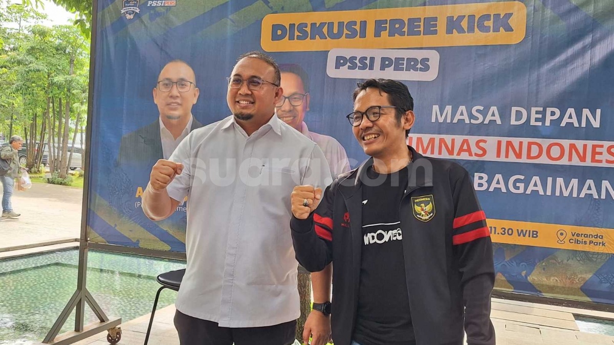 Andre Rosiade Heran Ketum PSSI Erick Thohir Sita HP Wartawan