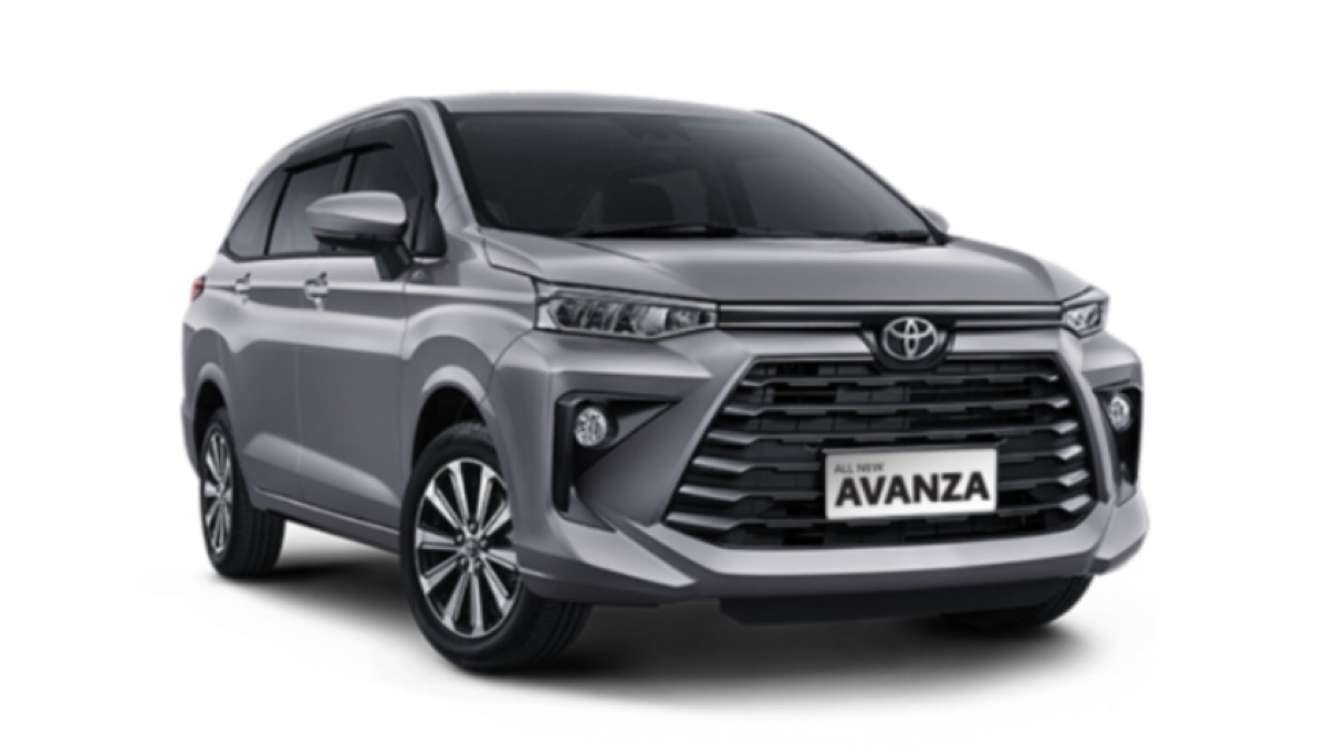 Pajak Mobil Avanza Berapa? Intip Estimasi di November 2025