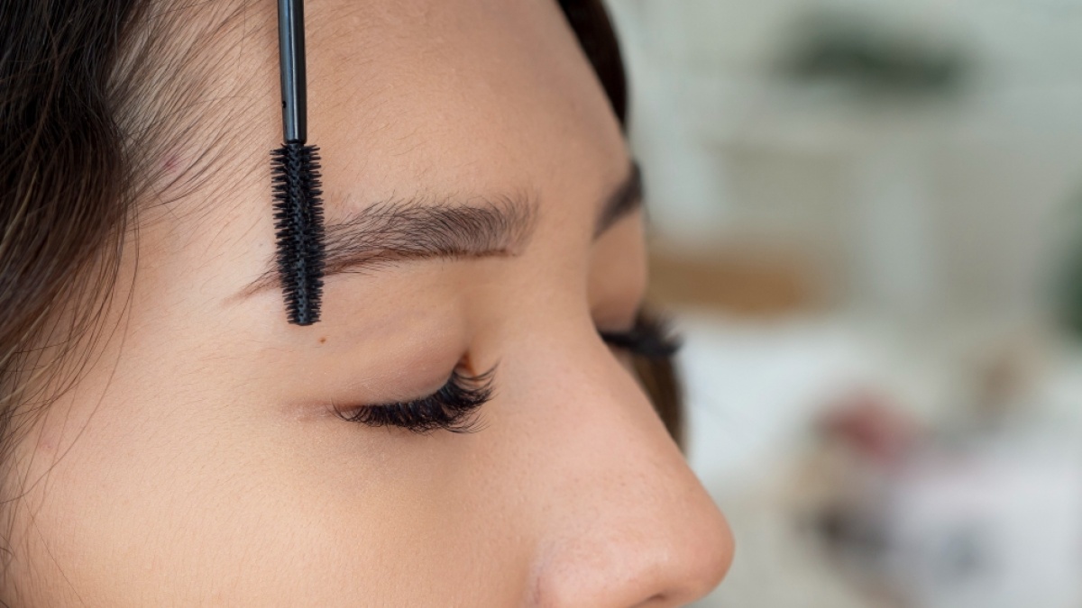 5 Rekomendasi Mascara Waterproof Mulai Rp 30 Ribuan: Anti Luntur dari Hujan, Keringat, dan Air Mata