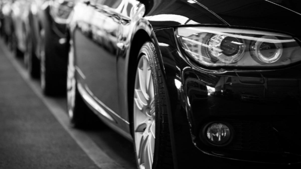3 Warna Mobil yang Bikin Harga Jual Anjlok, Nomor 2 dan 3 Paling Banyak Dipilih
