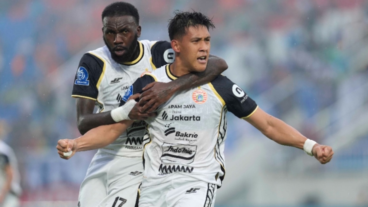 Rekor Eksel Runtukahu vs Persib Bandung: Kartu AS Persija Jakarta di GBLA