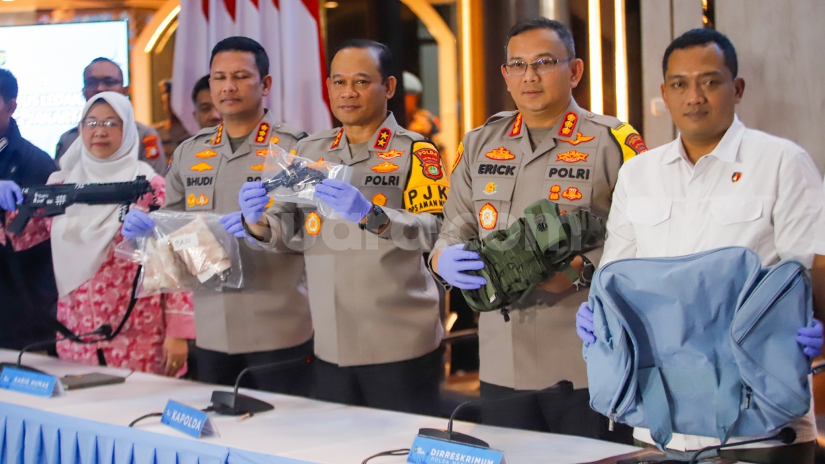 Detik-detik Mencekam Ledakan Bom di SMA 72 Jakarta Terungkap, Pelaku Terlihat Tenang Saat Eksekusi