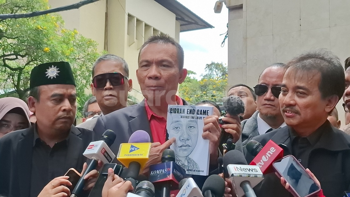 Rismon Bandingkan Diri dengan Einstein: 'Ilmuwan Saja Bisa Revisi, Kenapa Saya Dicap Pembelot?'