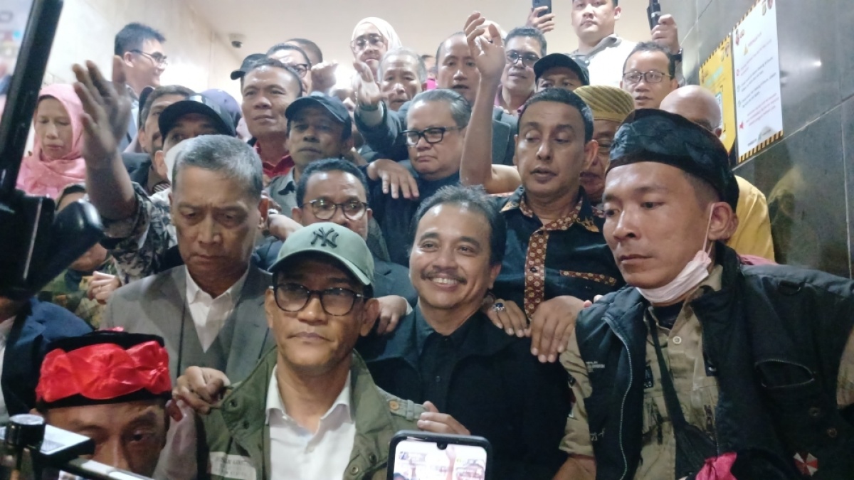 Gerak Dipersempit! Roy Suryo Cs Resmi Dicekal ke Luar Negeri di Kasus Ijazah Jokowi