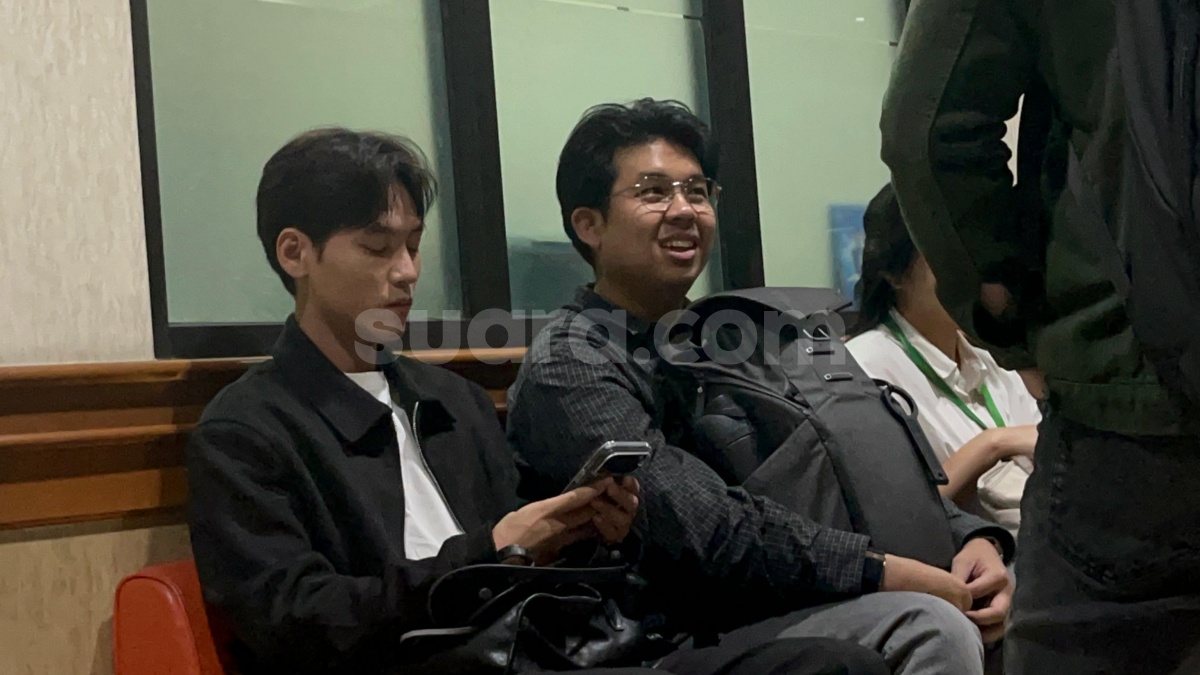 Na Daehoon Hadiri Sidang Cerai Didampingi Kakak Jerome Polin dengan Wajah Tegang, Jule Absen?