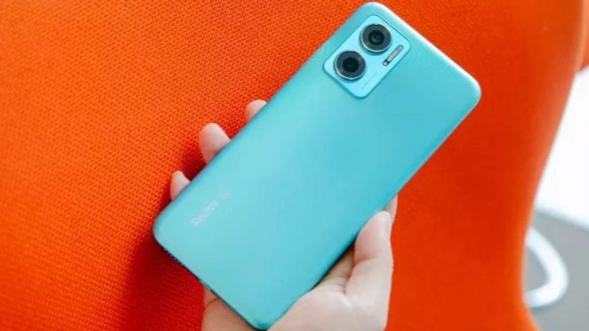 5 HP 2 Jutaan Kamera Terbaik dan RAM Besar untuk Hadiah Anak di Akhir Semester