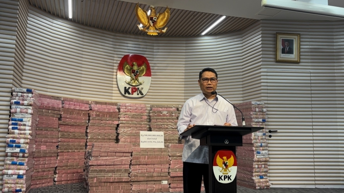 KPK Serahkan Rp 883 Miliar Hasil Perkara Investasi Fiktif ke PT Taspen