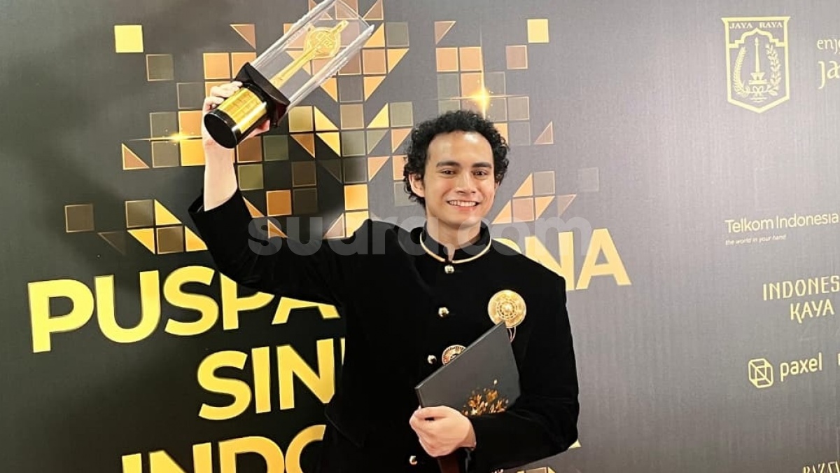 Omara Esteghlal Raih Piala Citra Pertama, Ucapan Manis buat Prilly Bikin Baper