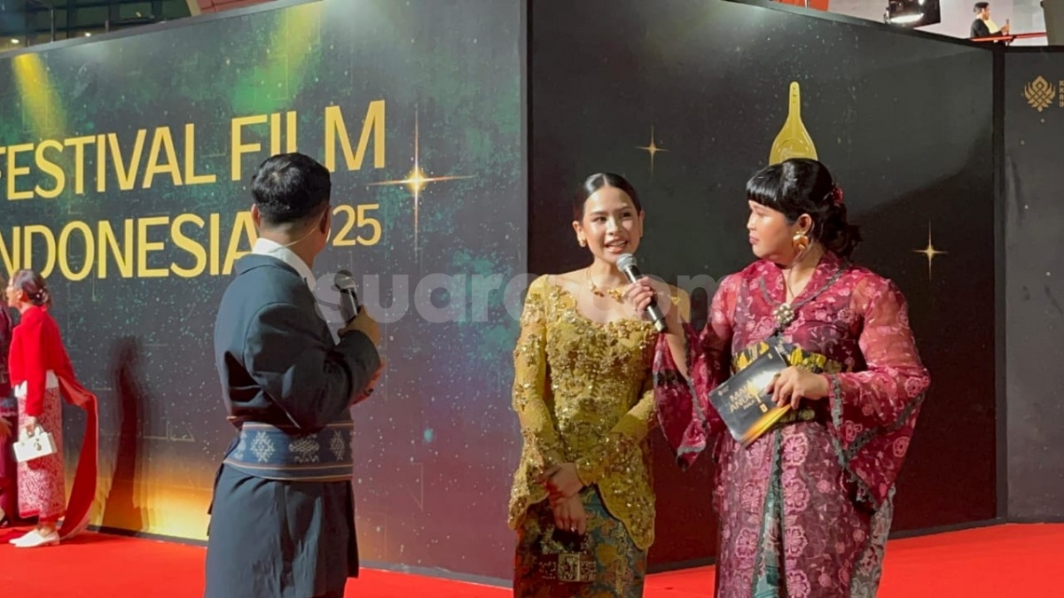 Gaun Maudy Ayunda di FFI 2025 Jadi Sorotan, Intip Detail Kupu-Kupu di Punggungnya