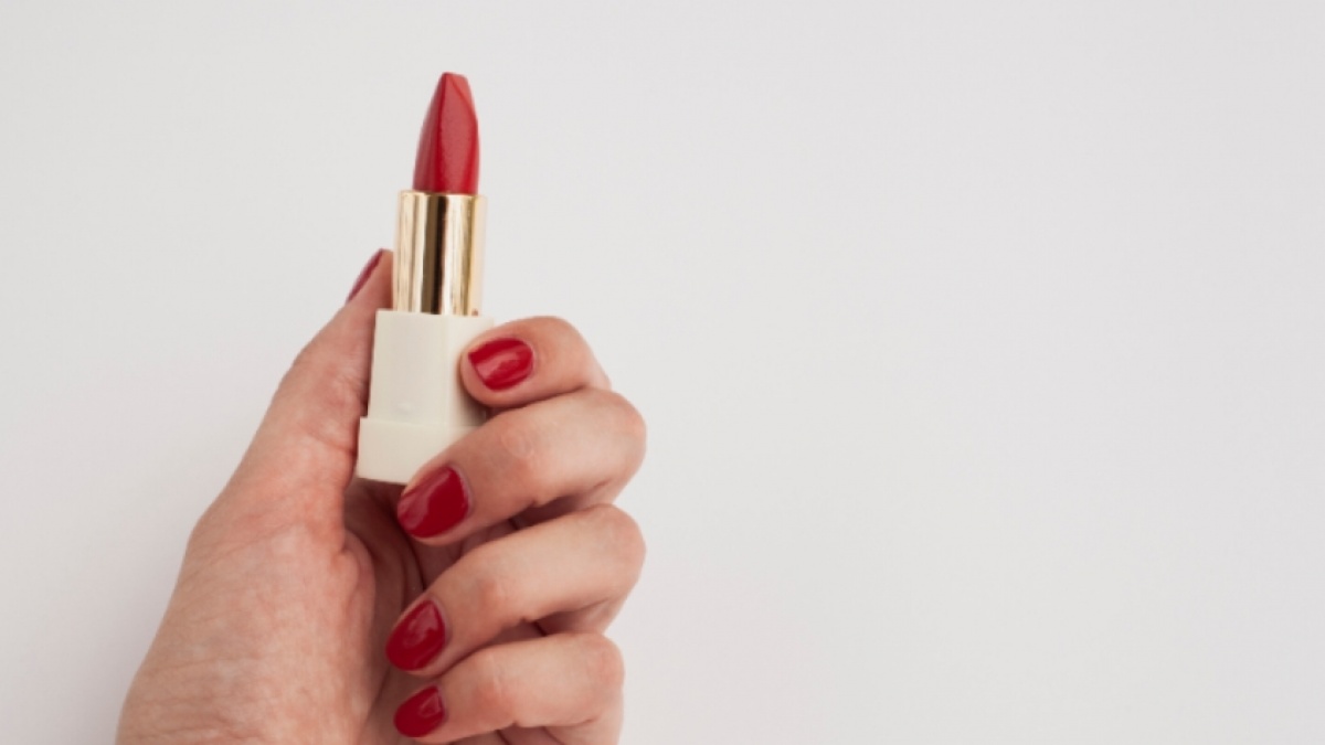 5 Warna Lipstik Natural untuk Sehari-hari, Bikin Tampilan 'No Makeup Makeup Look' Makin Sempurna