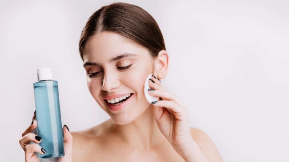 7 Rekomendasi Micellar Water di Bawah Rp30 Ribu, Ampuh Angkat Kotoran dan Sisa Makeup di Wajah