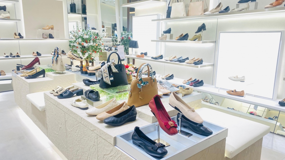 Reopening di Palembang: Intip Desain Baru Andrew Shoes yang 'Urban' dan Koleksi Tas Serbaguna