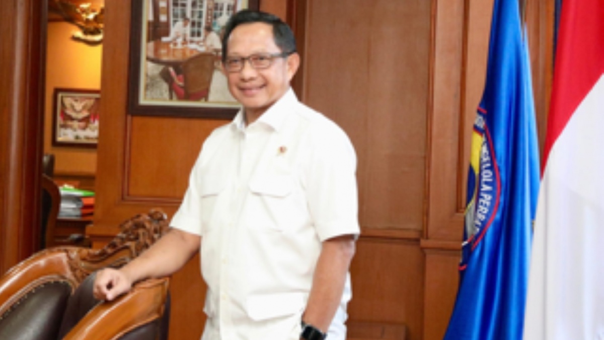 Mendagri Terima Penghargaan dari Detikcom: Berhasil Dorong Pertumbuhan dan Stabilitas Ekonomi Daerah