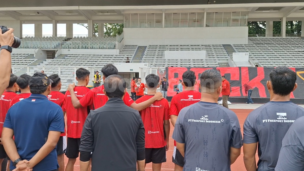 Suporter Geruduk Latihan Timnas Indonesia U-22: Abaikan Target Erick Thohir, Wajib Emas!