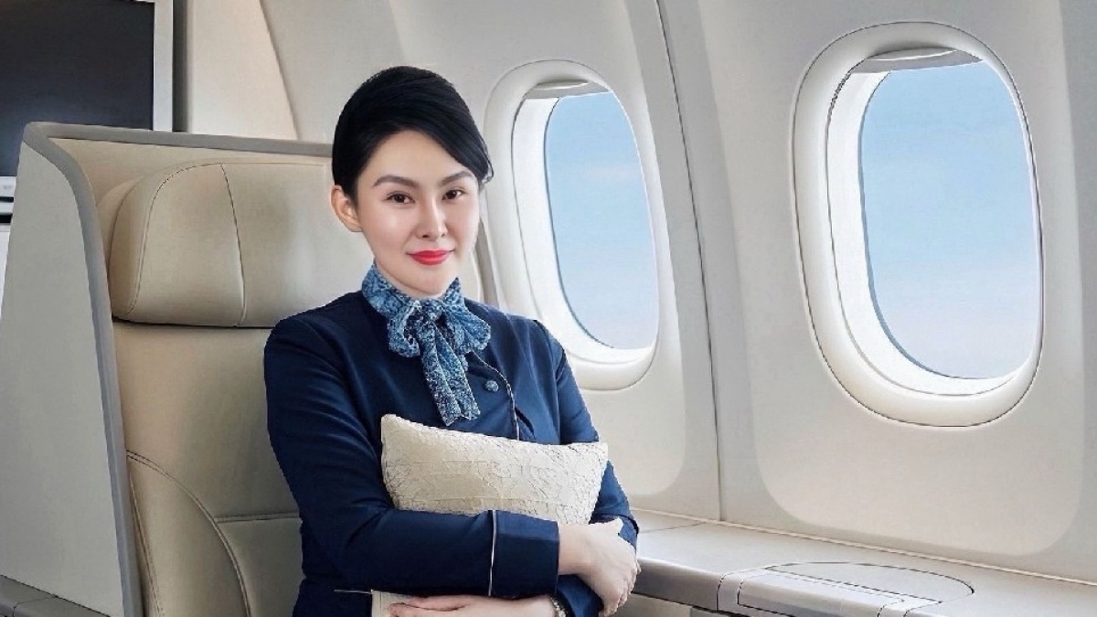 Terungkap! Ini Rahasia Dewi Lin, Pramugari Private Jet Indonesia dengan Bayaran Tertinggi