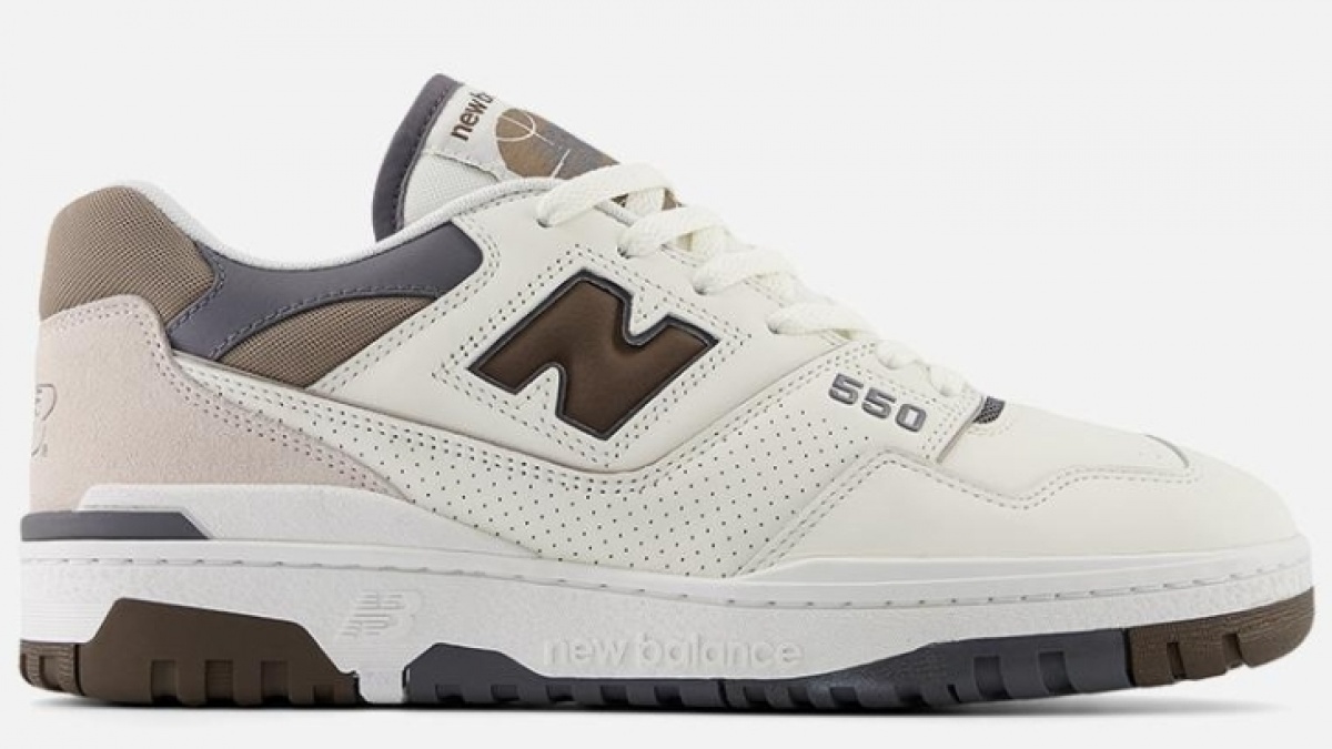 7 Rekomendasi Sepatu New Balance Diskon 70 Persen di Foot Locker
