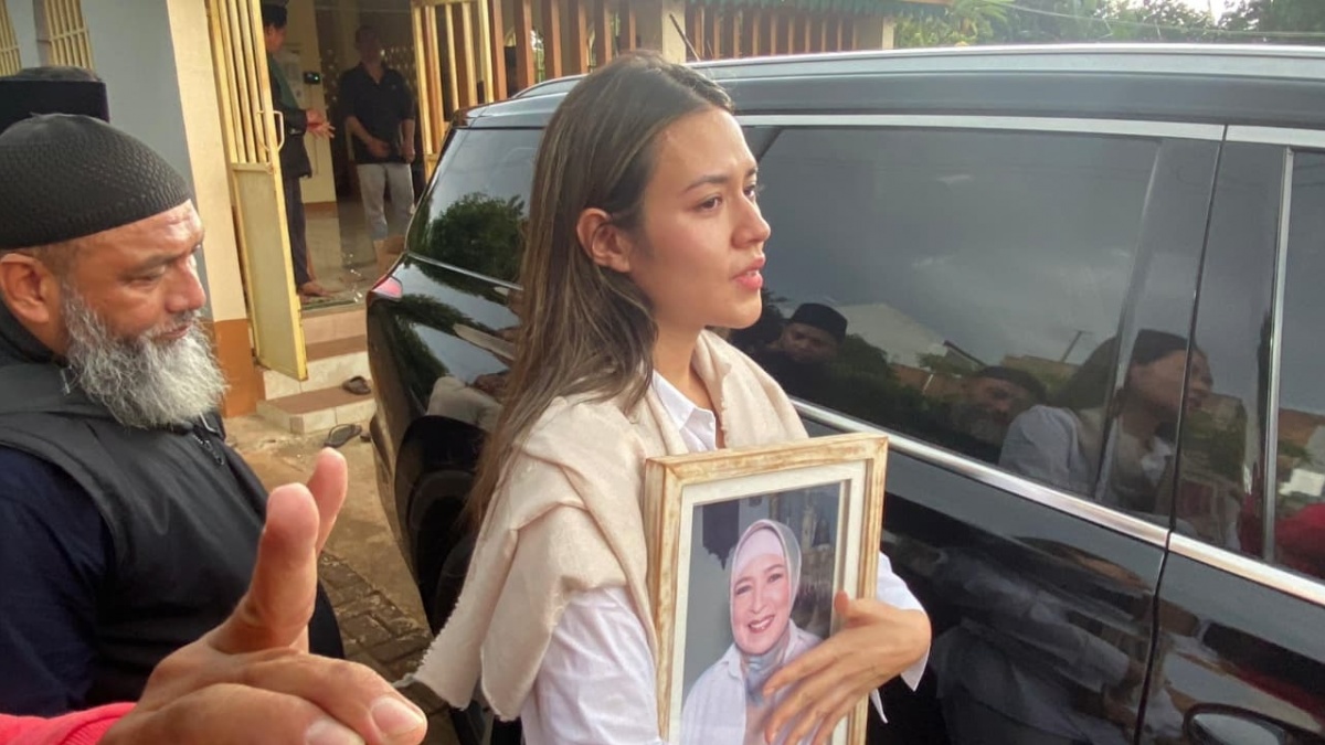 Raisa Kenang Sosok Ibu yang 'Bawel' Tapi Hangat: Kepergiannya Sangat Indah