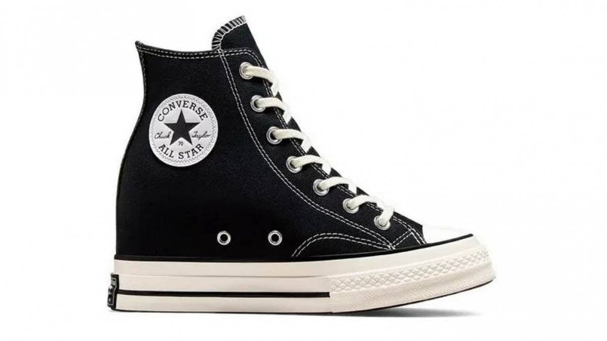 7 Sepatu Converse Diskon 70% di Sports Station, Mulai Rp200 Ribuan!