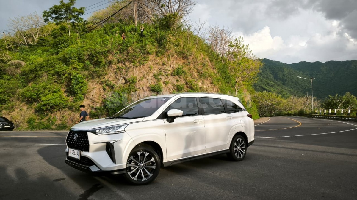 Pesanan Toyota Veloz Hybrid Sudah Datang dari NTB