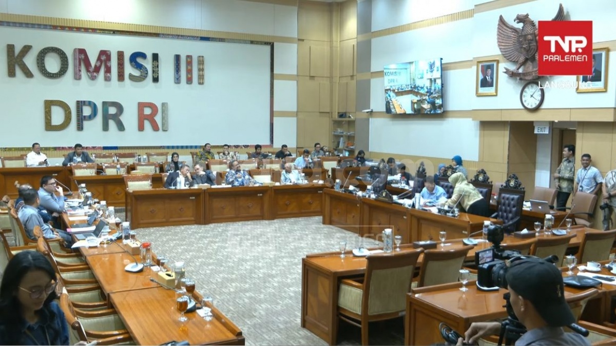 Tok! Komisi III DPR-Pemerintah Sepakat Bawa RUU Penyesuaian Pidana ke Paripurna