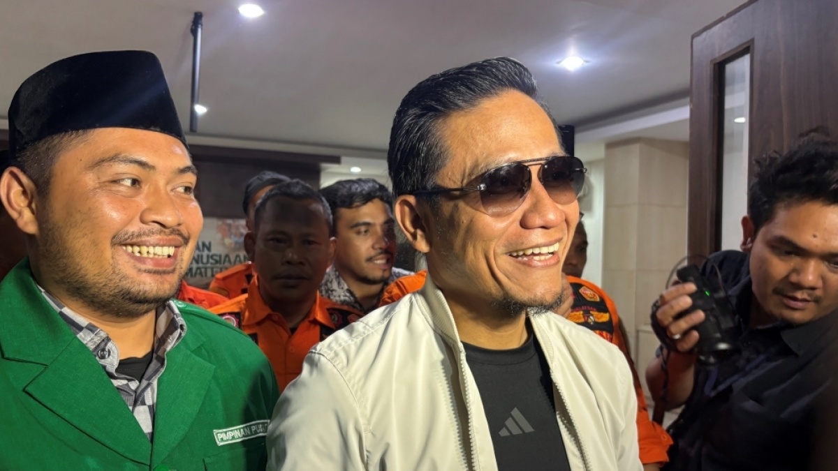 Gus Miftah Kritik Bantuan Bencana yang Dilempar dari Helikopter: 'Niat Baik Harus dengan Cara Baik'