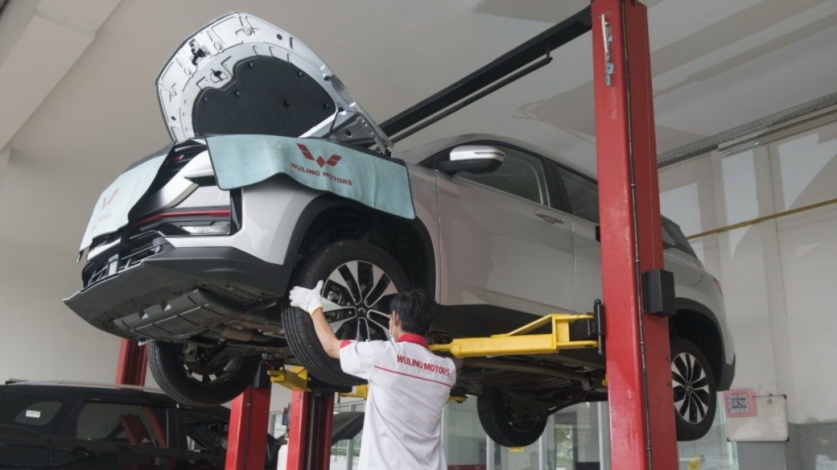Wuling Hadirkan Program Siaga Banjir Sumatera Bantu Pelanggan Terdampak