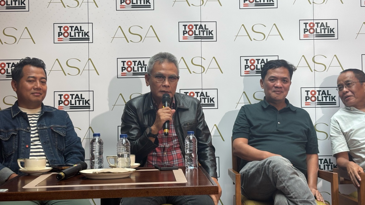 Johan Budi Dukung Abolisi dan Amnesti Tom Lembong - Ira Puspadewi, Tapi Kritisi Untuk Hasto