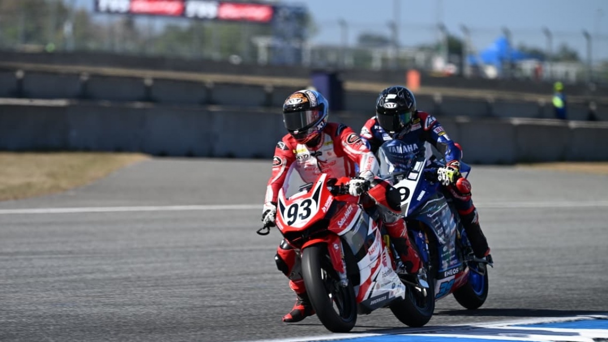 Tradisi Emas Berlanjut, Honda CBR250RR dan Fadillah Arbi Tak Terlawan di Asia Road Racing 2025