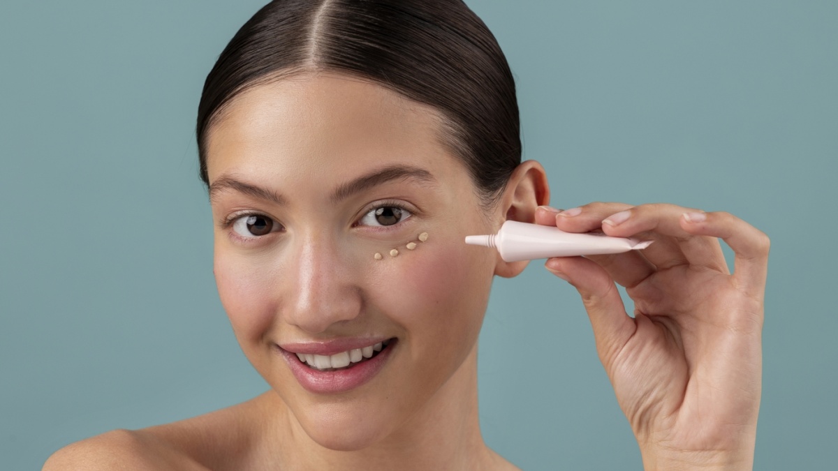 5 Skin Tint untuk Pekerja Kantoran, Praktis Dipakai dan Ekstra Melindungi