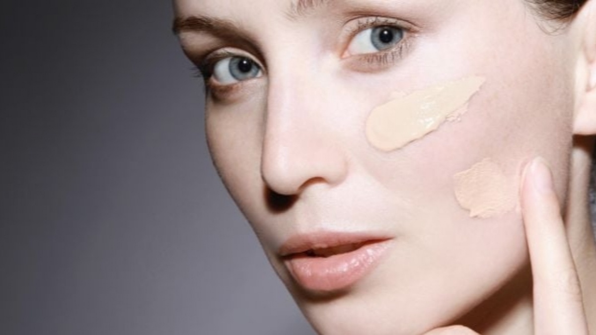 Apa Bedanya Skintint dan Foundation? Ini 5 Rekomendasinya yang Paling High Coverage