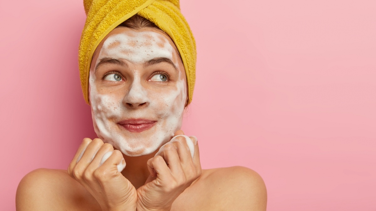 5 Sabun Muka pH Balance untuk Jaga Kesehatan dan Kelembapan Kulit