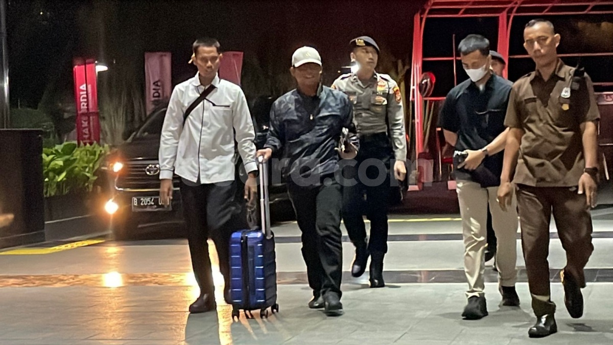 Bukan Cuma Bupati Lampung Tengah, OTT KPK Juga Jaring 4 Orang Lainnya