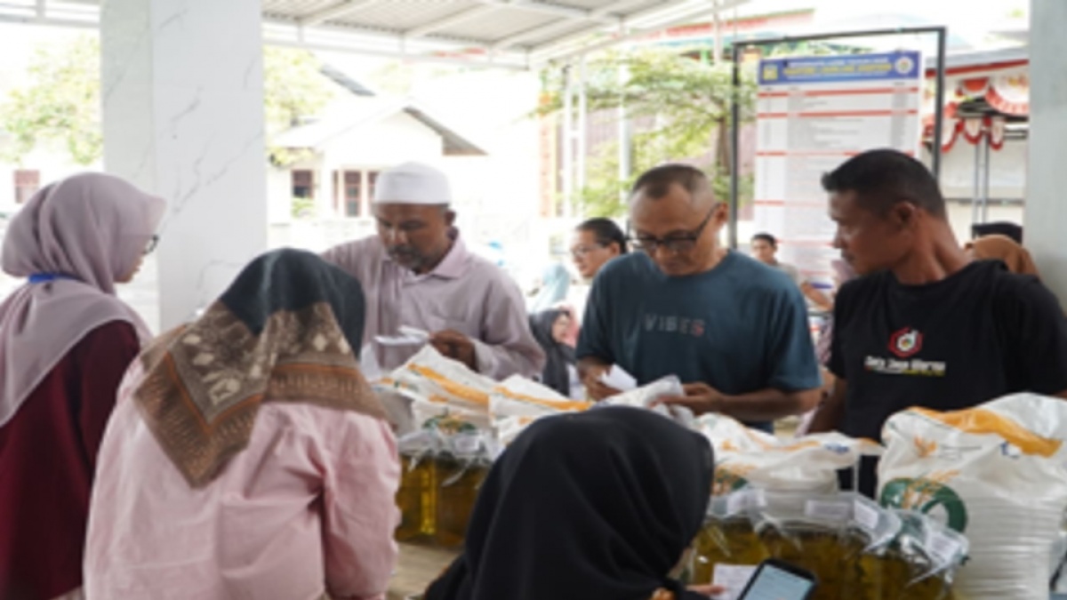 Kementan Minta Publik Kawal Ketat Bantuan Beras 1.200 Ton Senilai Rp16 Miliar untuk Sumatra