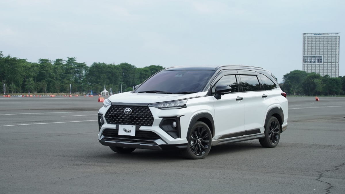 Cara Bikin New Veloz Hybrid Tetap Irit Saat Harga BBM Meroket