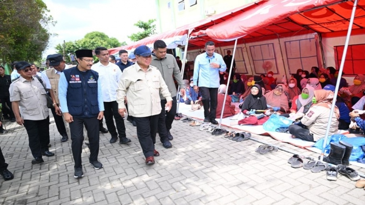 Mendagri Tito Dampingi Presiden Prabowo Tinjau Banjir Langkat, Fokus Pemulihan Warga