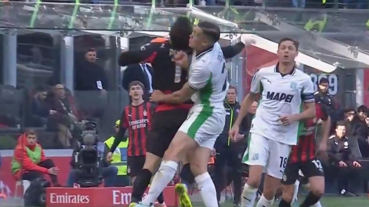 Hasil AC Milan vs Sassuolo: Jay Idzes Luar Biasa, Rossoneri Gigit Jari di San Siro
