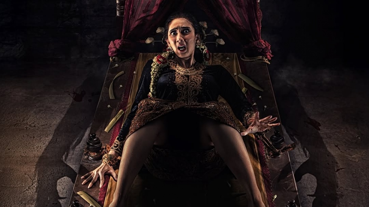 Poster Film Janur Ireng Bikin Geger: Ratu Rafa Terbaring dengan Pose Kontroversial