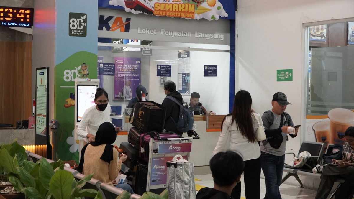 Tiket Kereta Nataru 2025 Diserbu, Catat Tanggal Terpadatnya