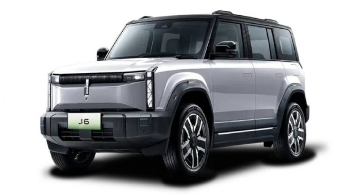 Cek Harga Mobil Bekas Chery J6, Fitur Lengkap Berteknologi Paling Dicari 2025