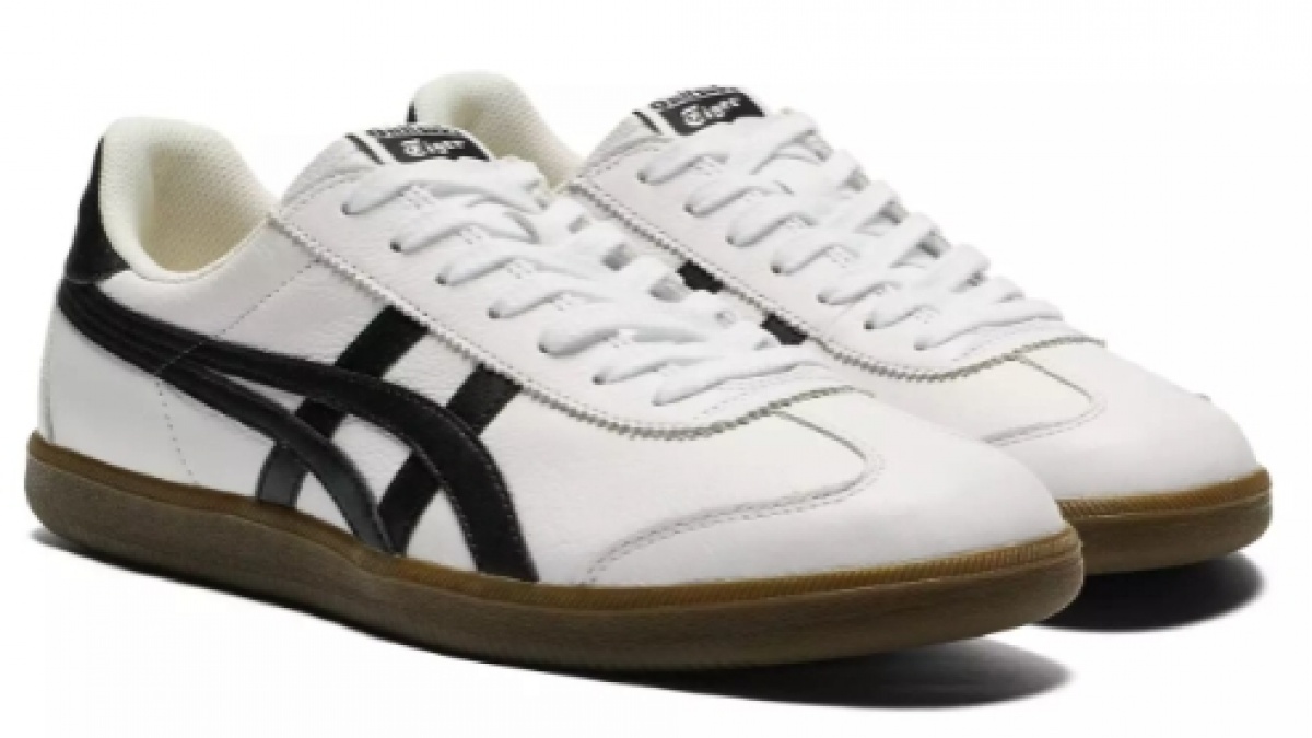 7 Sepatu Lokal Mirip Onitsuka Tiger Ori: Kualitas Tak Kalah, Harga Ramah di Kantong