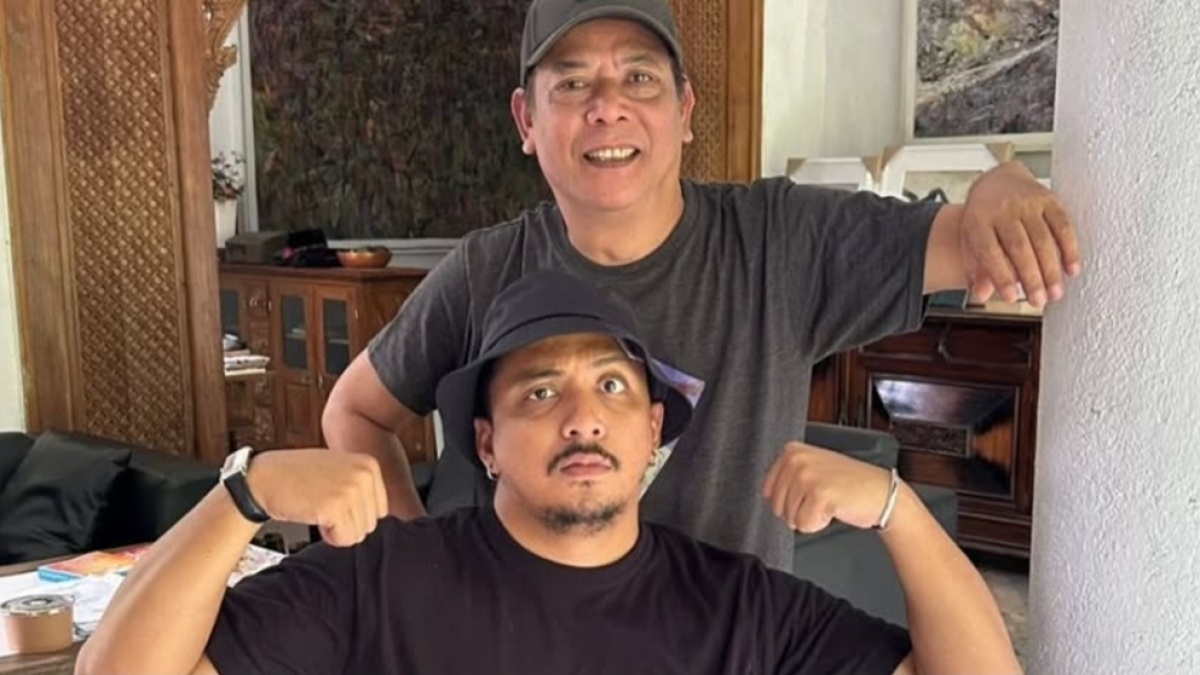 Sal Priadi Tuai Amarah Publik Usai Foto Bareng Terduga Pelaku Kekerasan Seksual