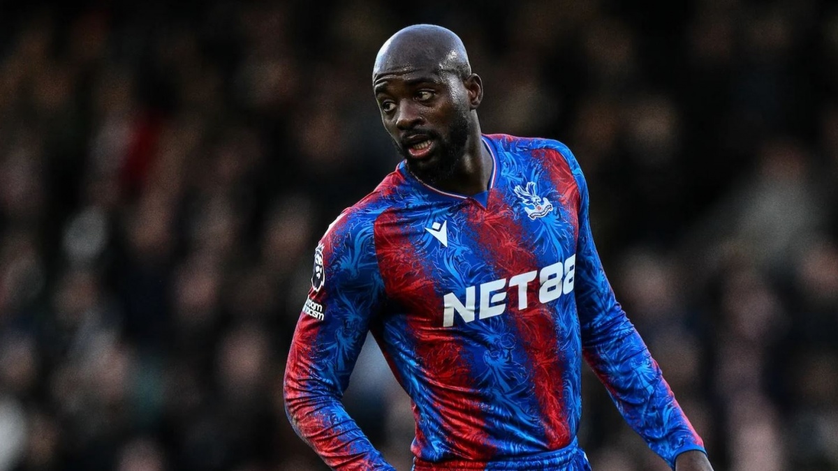 Manchester United Diam-diam Pantau Striker Crystal Palace